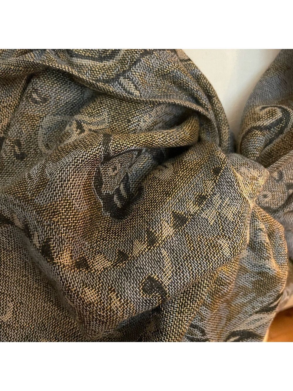Large Paisley Wrap Scarf - Picture 2 of 4